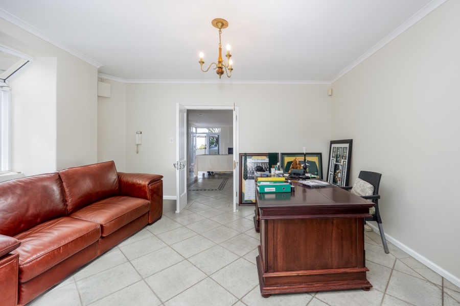 4 Bedroom Property for Sale in Aurora Western Cape